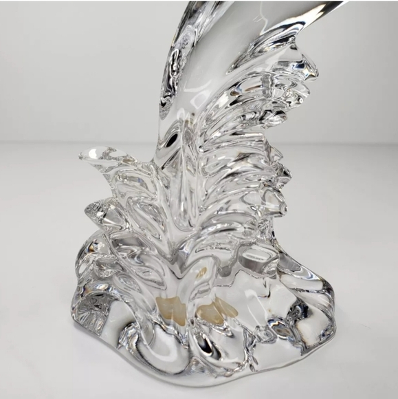 Wonders of the World Clear Lead Crystal Dolphin Jumping Out of Ocean 5.5 Inches - Picture 7 of 9